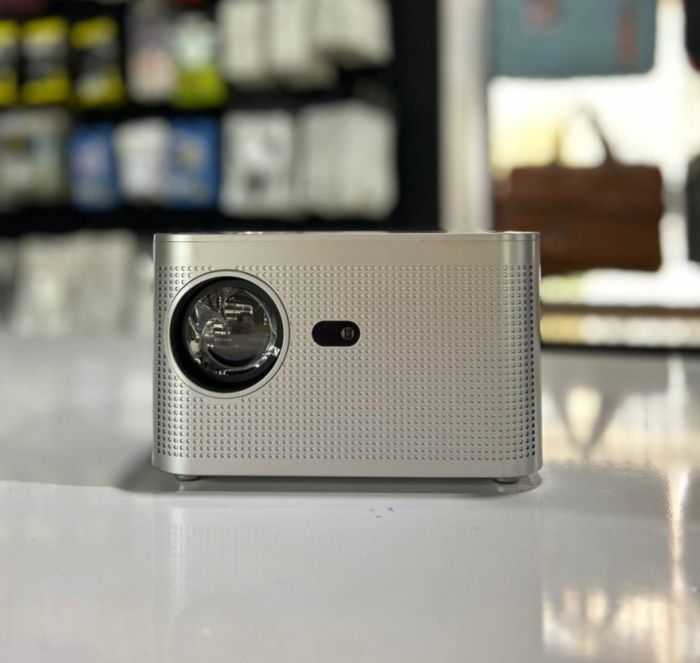 HY350 Android Proyektor Full HD